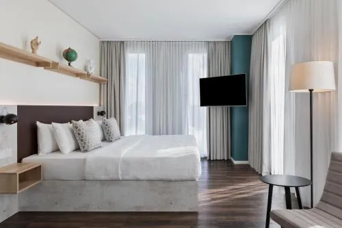 Stellaris Apartment Hotel