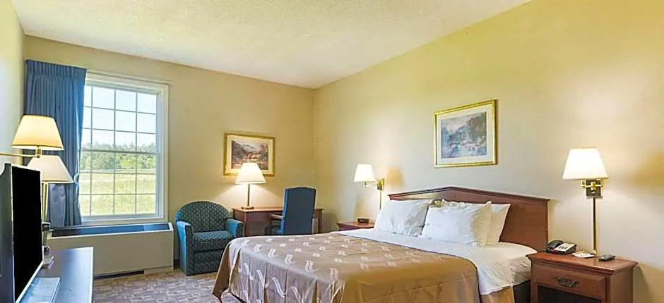 Quality Inn & Suites Schoharie near Howe Caverns