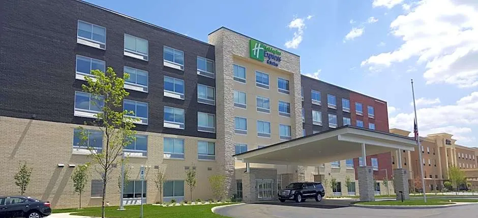Holiday Inn Express & Suites Toledo West By IHG