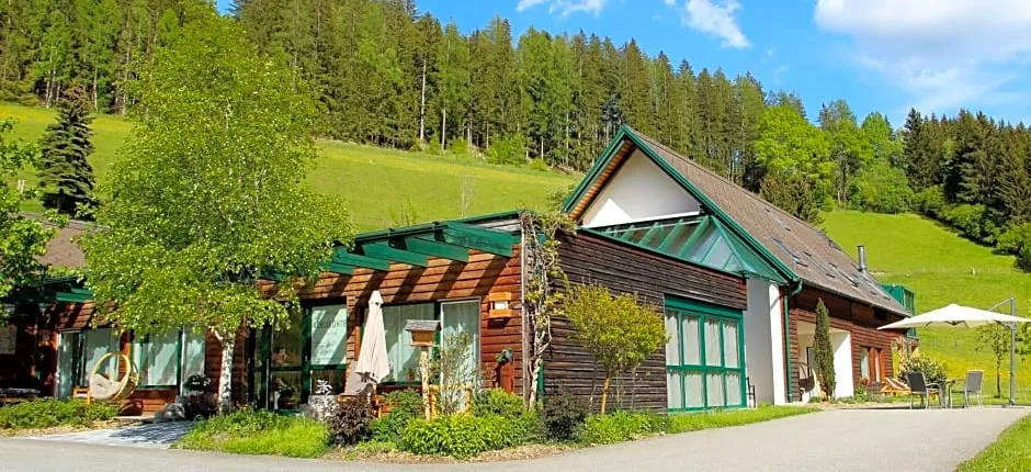 Adelwöhrer - Am Hof