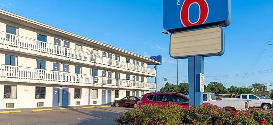 Motel 6-Cincinnati, OH