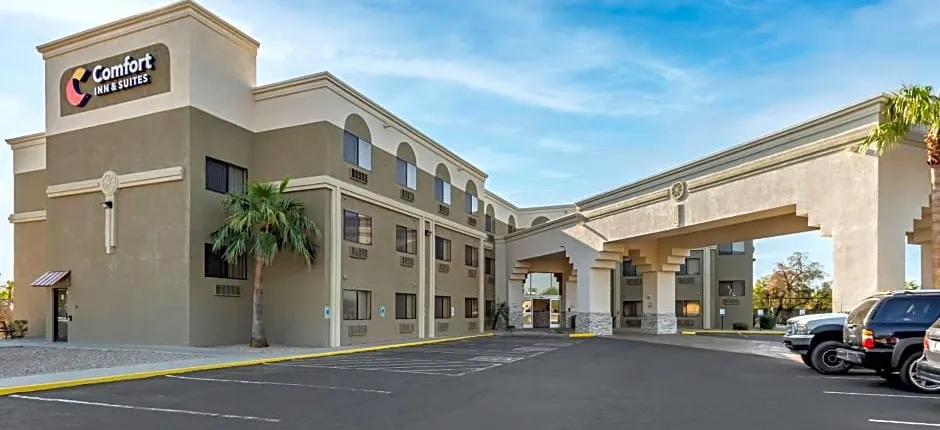Comfort Inn & Suites Surprise Near Sun City West