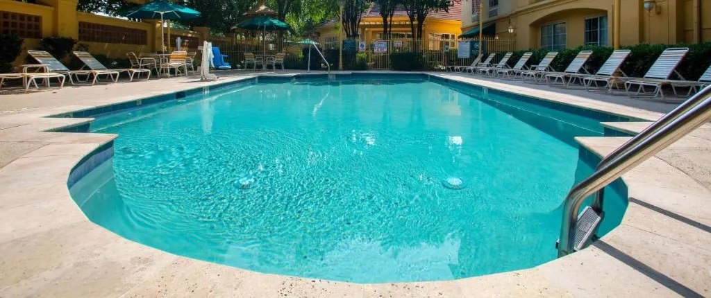 La Quinta Inn & Suites by Wyndham Charlotte Airport South