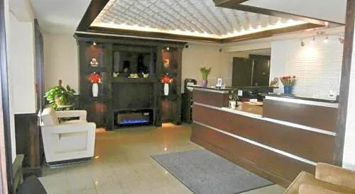 Americas Best Value Inn & Suites Thief River Falls