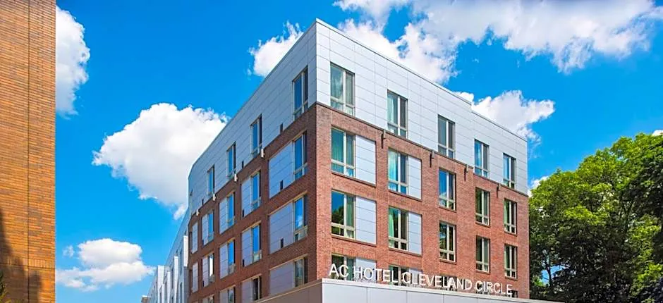 AC Hotel by Marriott Boston Cleveland Circle