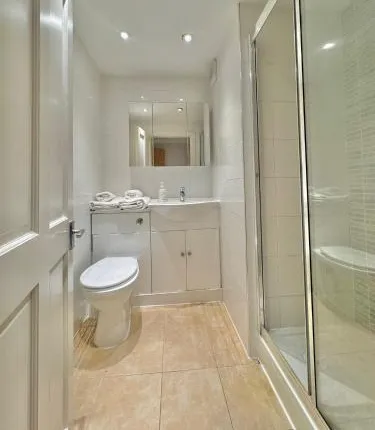 The Beverley Apartments London - Victoria