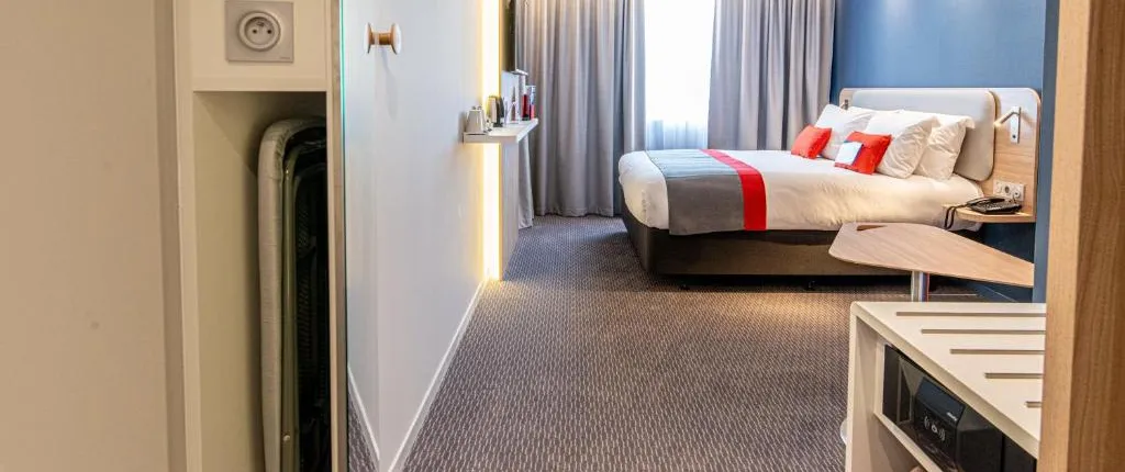 Holiday Inn Express Bordeaux - Lormont, an IHG Hotel