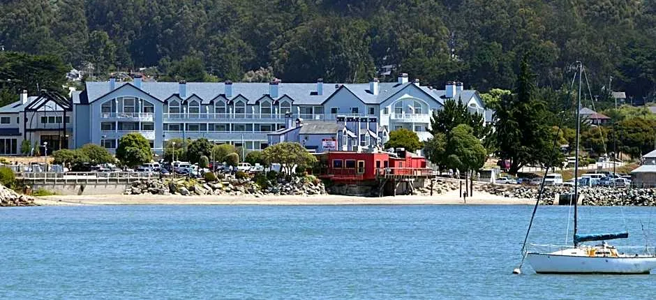 Oceano Hotel and Spa Half Moon Bay Harbor