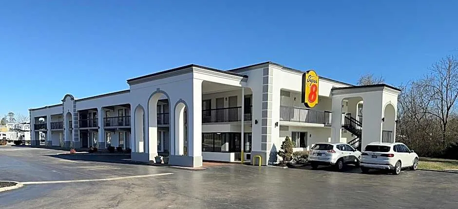 Super 8 by Wyndham Knoxville West/Farragut