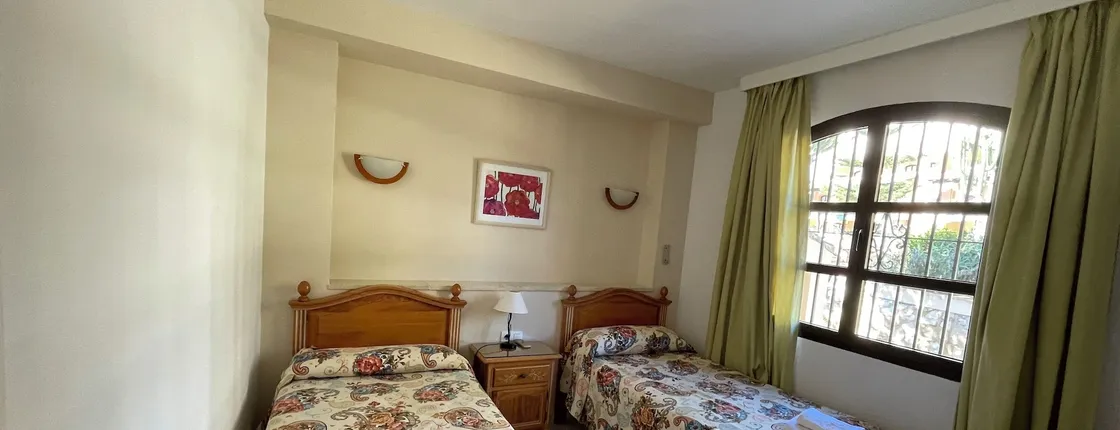 Apartamentos El Toro