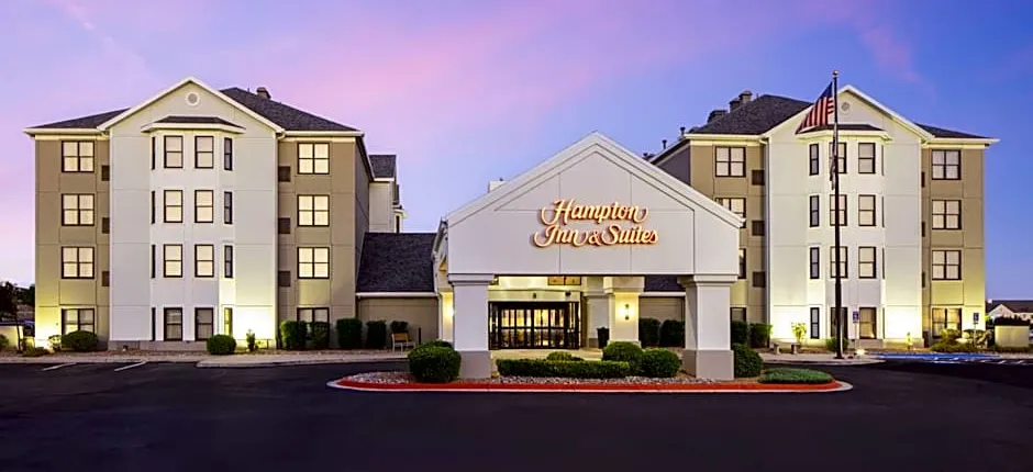 Hampton Inn By Hilton And Suites El Paso-Airport