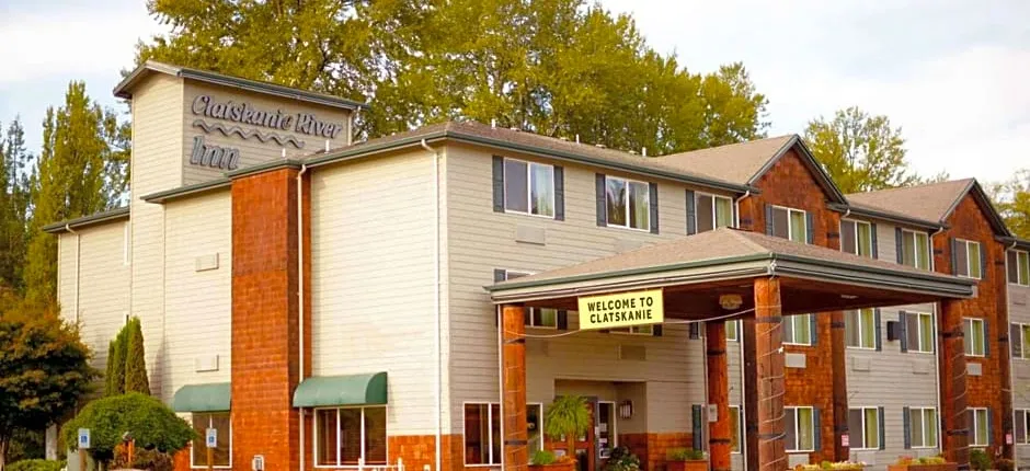 Clatskanie River Inn