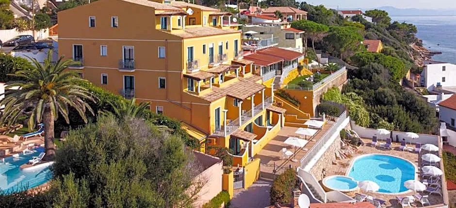 Lu' Hotel Maladroxia