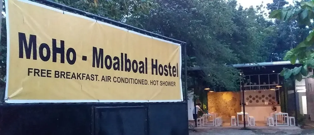 MoHo-Moalboal Hostel - Adults Only