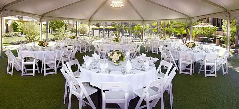 DoubleTree By Hilton Hotel Ontario Airport