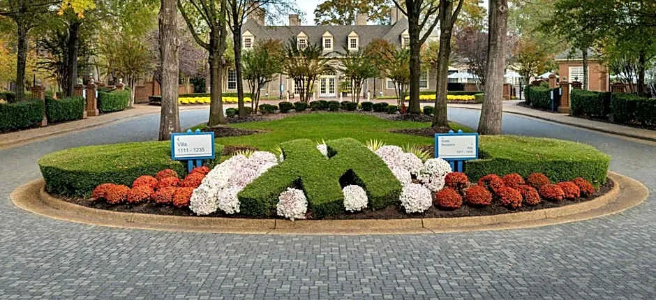 Marriott's Manor Club at Ford's Colony