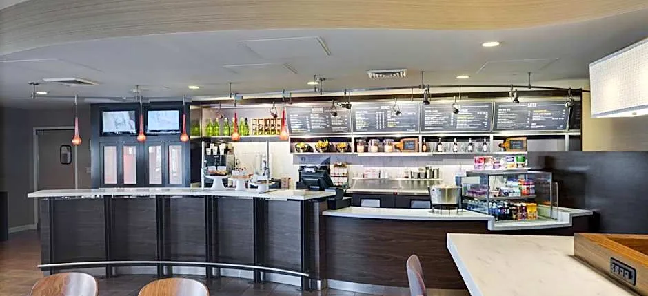 Courtyard by Marriott Providence Warwick