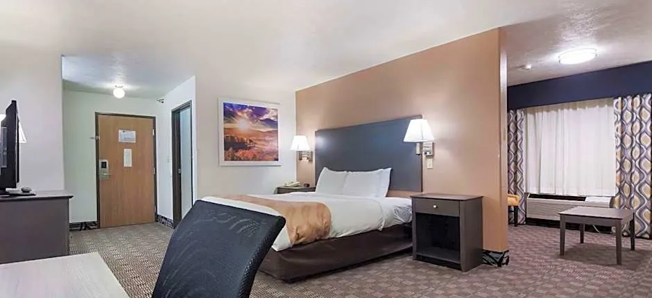 Quality Inn & Suites McCook