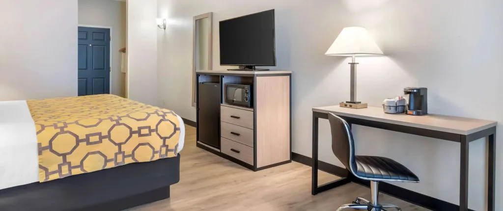 Baymont by Wyndham Kennesaw