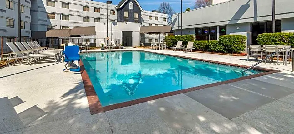 Country Inn & Suites by Radisson, Atlanta Airport South, GA