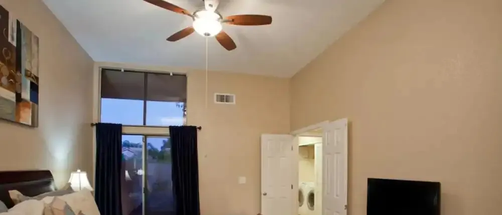 Charming 2BR-2BA by BlueBarrelHomes