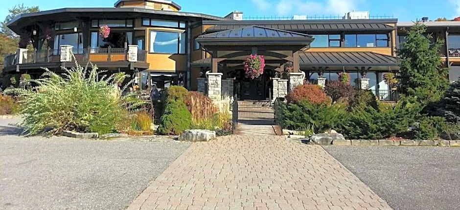 Le Manoir Du Lac Delage