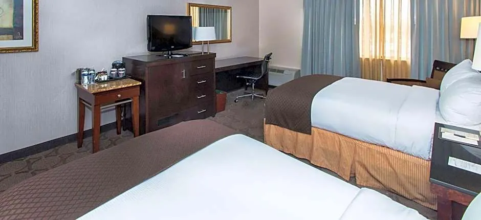 Wyndham Columbus