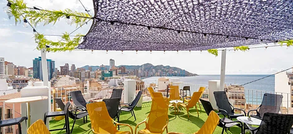 Hotel Queens - Adults Only By Mc