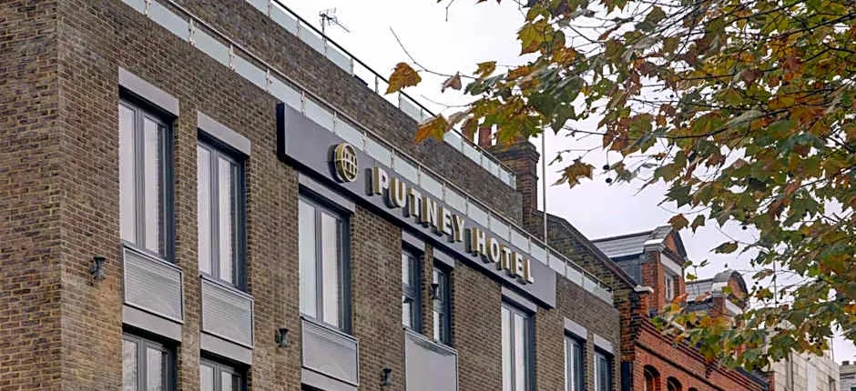 Putney Hotel
