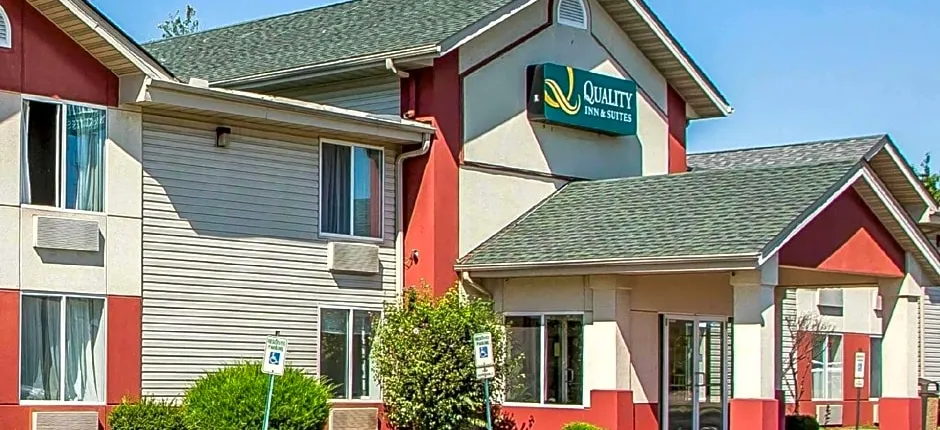 Quality Inn & Suites Franklin