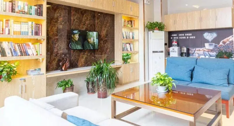 Greentree Inn Gannan Hezuo Pedestrian Street Expre