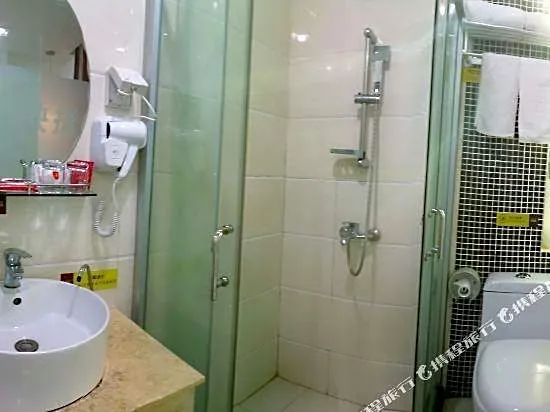 Shangke Express Hotel (Xili Metro Station Branch of Shenzhen Vocational College)