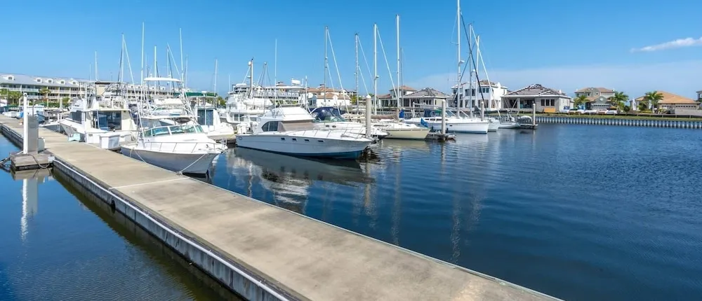 115 Little Harbor Inn