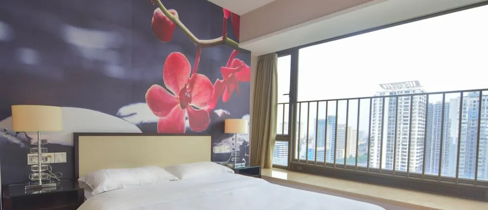 YUMI Apartment Canton Tower Branch