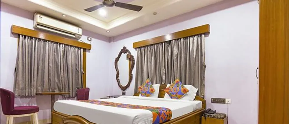 FabHotel The ER Suites