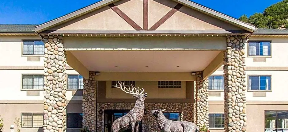 Quality Inn & Suites Vail Valley
