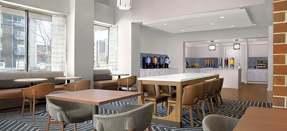 Homewood Suites By Hilton Omaha-Downtown