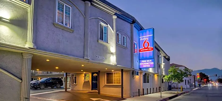 Studio 6 Rosemead, CA