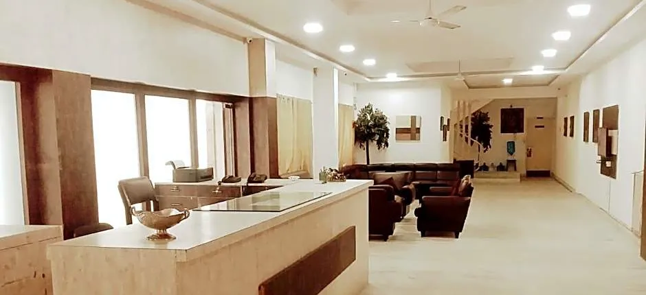 Hotel Ranjit Residency