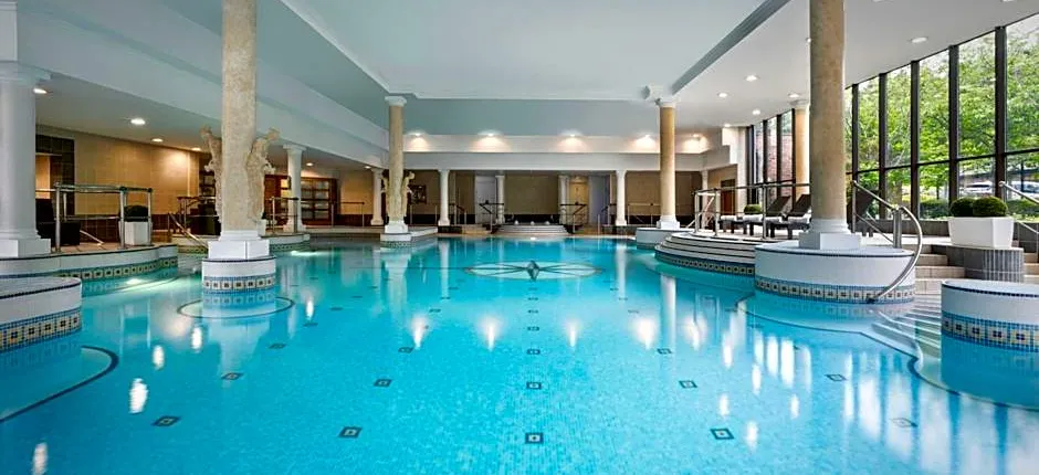 Delta Hotels by Marriott Manchester Airport