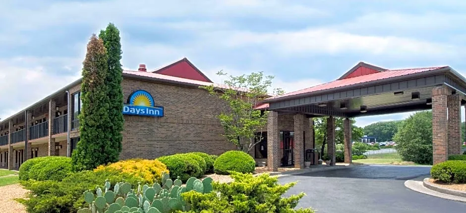 Days Inn by Wyndham Fort Payne