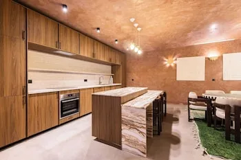 Exceptional Duplex - 6br/12p - Montorgueil, Paris