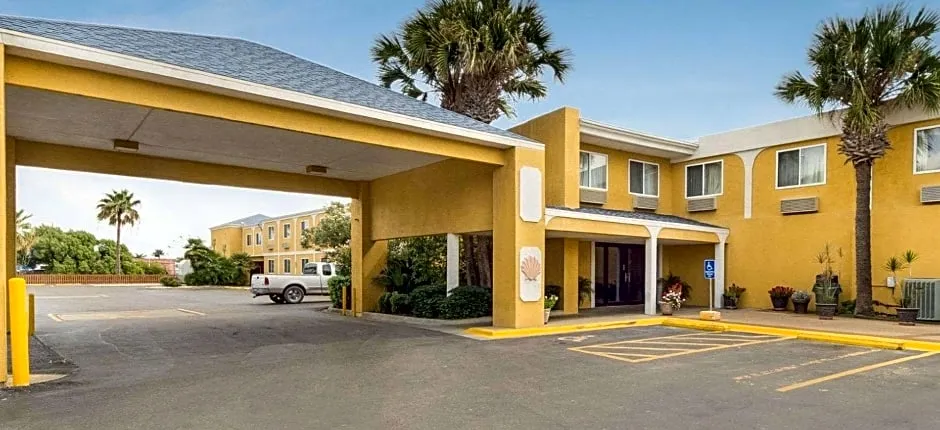 Quality Inn & Suites Corpus Christi Beachside