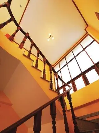 Focal Local Bed And Breakfast