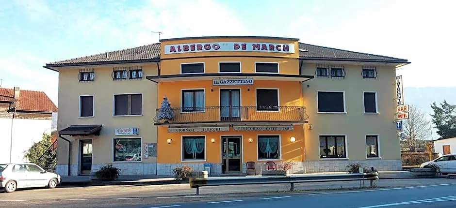 Albergo De March