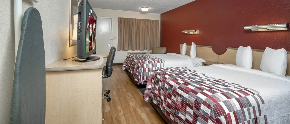 Red Roof Inn Detroit - Roseville/ St Clair Shores