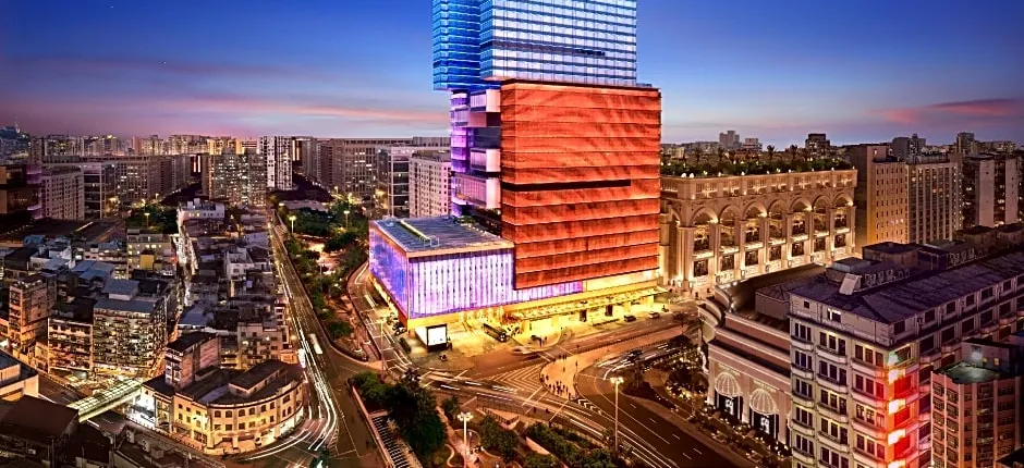 Starworld Hotel