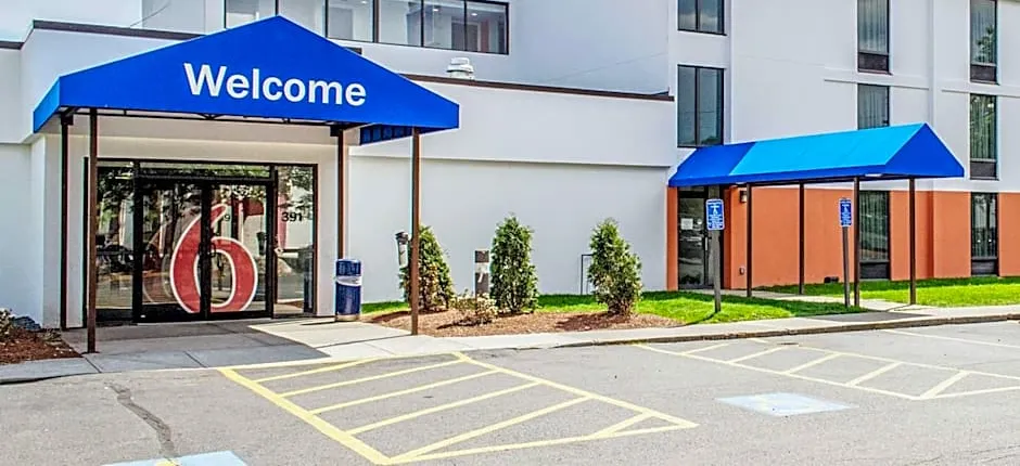 Motel 6-Brockton, MA