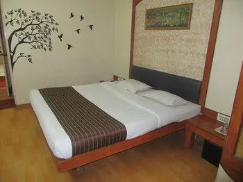Hotel Sahaj Palace