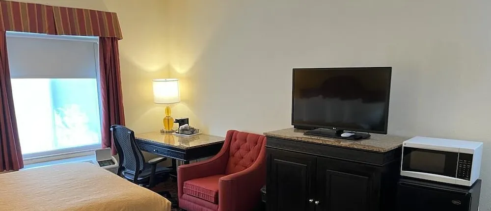 Chocolate Express Hotel & Suites Hershey